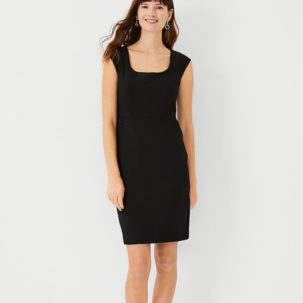 Ann Taylor Scoop Neck Dress in Bi-Stretch